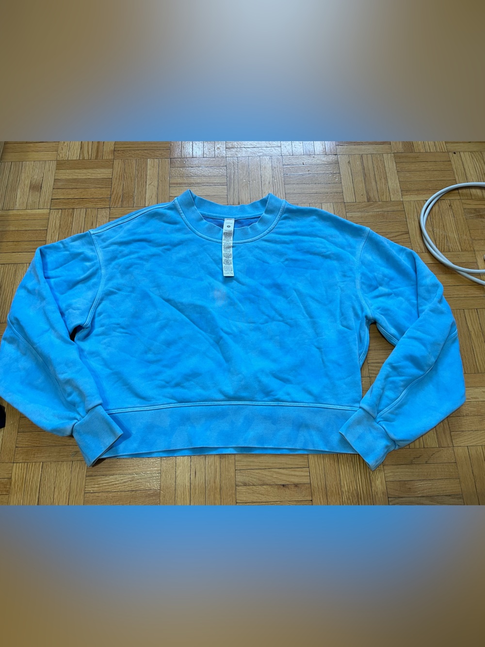 Lululemon crop sweater